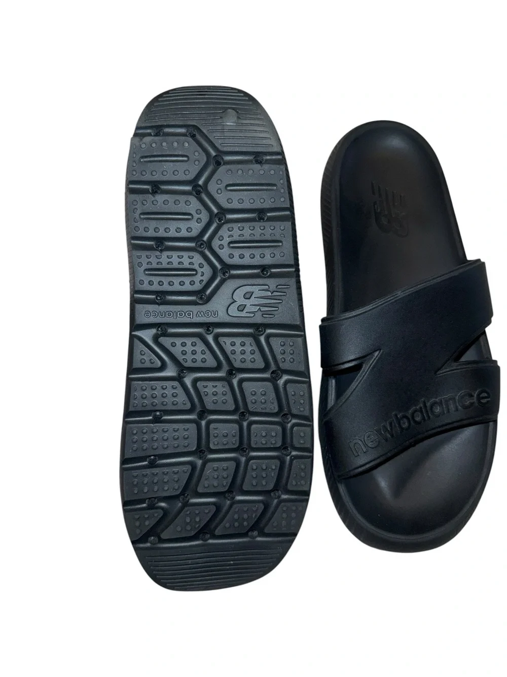 NWOT New Balance Men’s 200XL Logo Waterproof Slides Size 13 Black